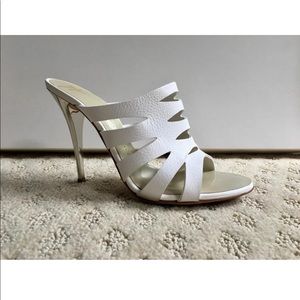 Giuseppe Zanotti White Cut-Out Leather Slide